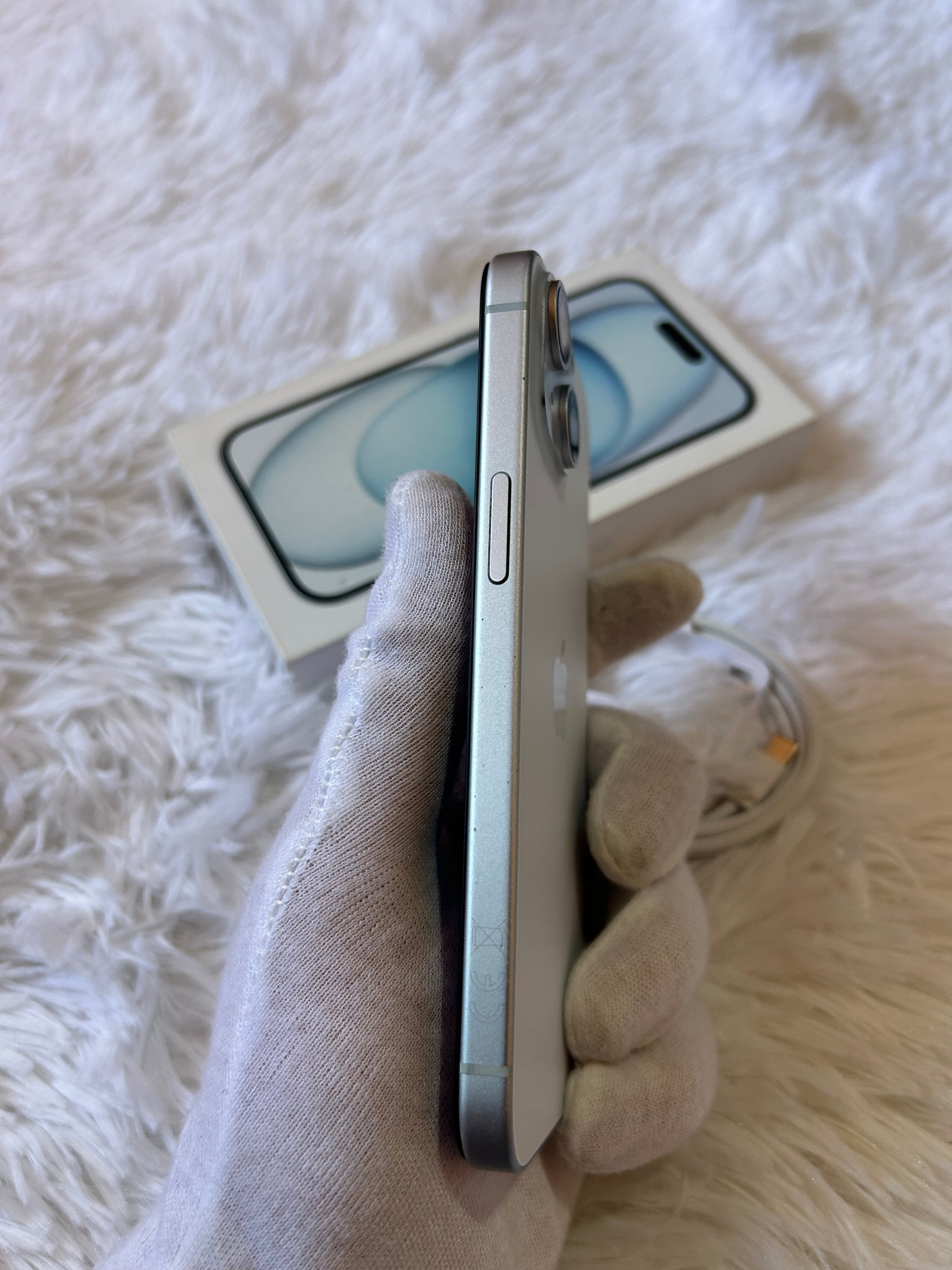 iPhone 15 128 Gb Blue - Batteria 87%