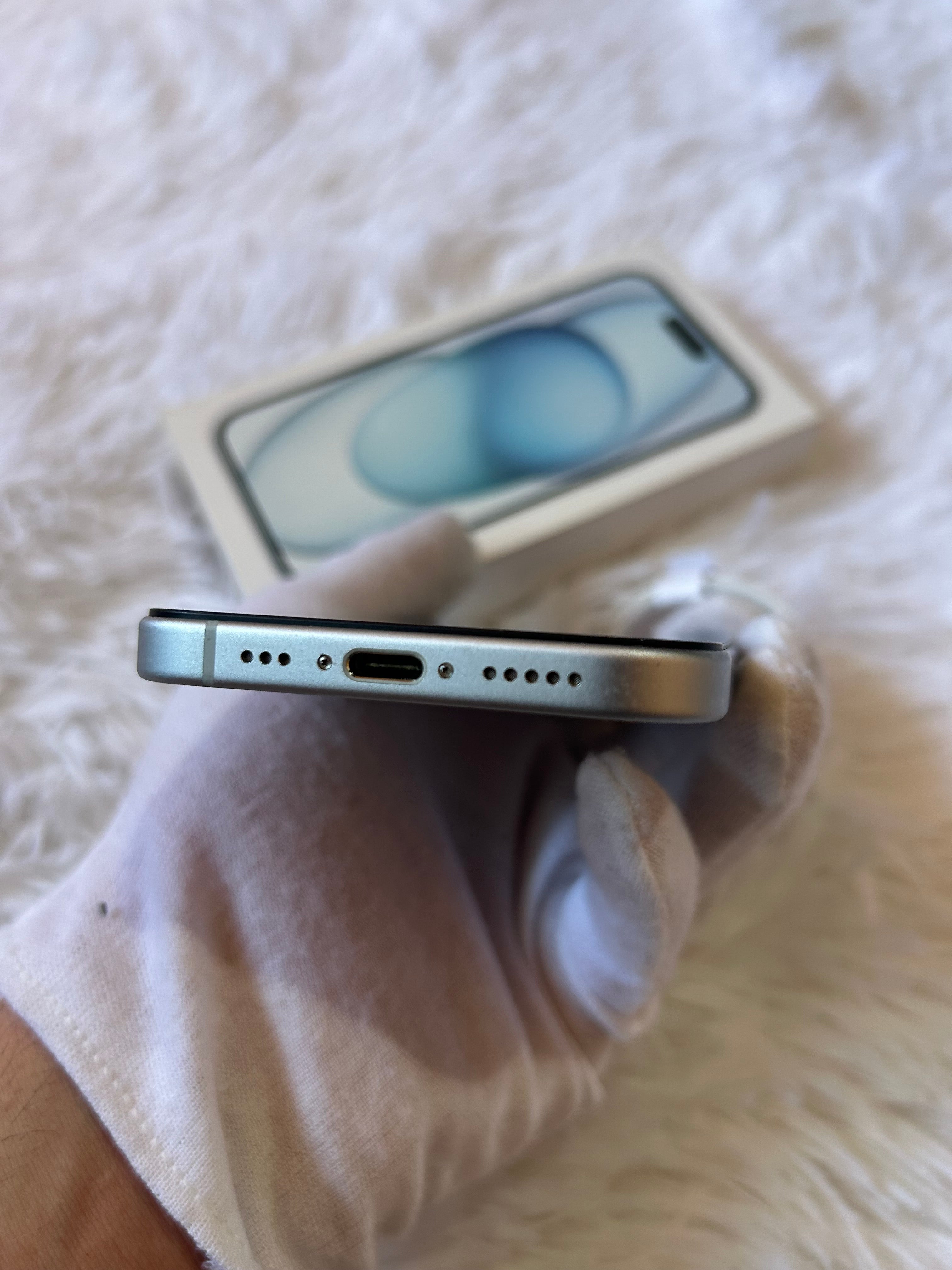 iPhone 15 128 Gb Blue - Batteria 87%
